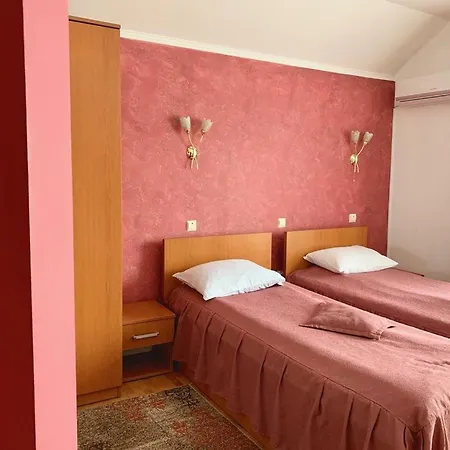 House Comfort 布尔加斯